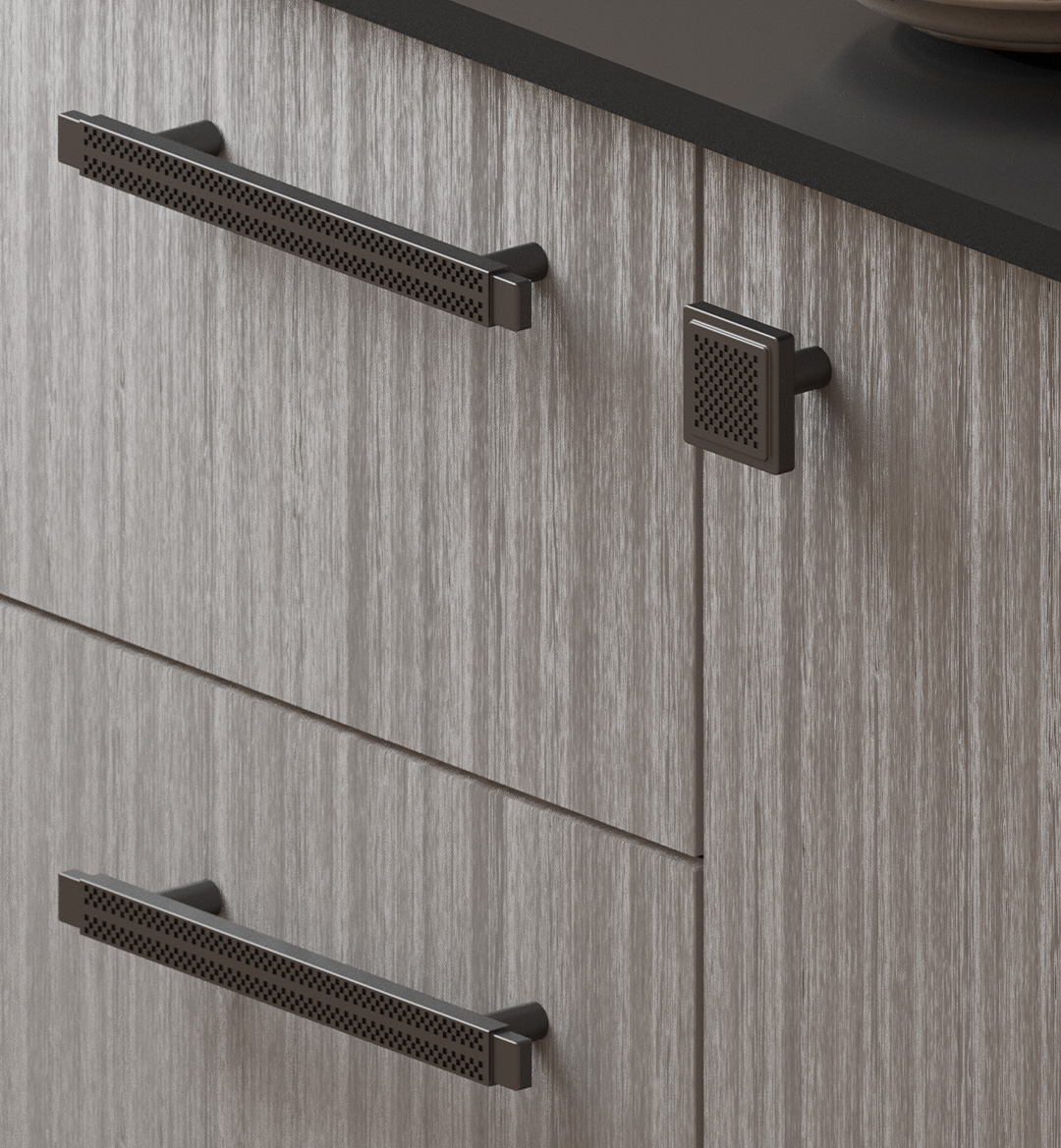 Hank handle and knob