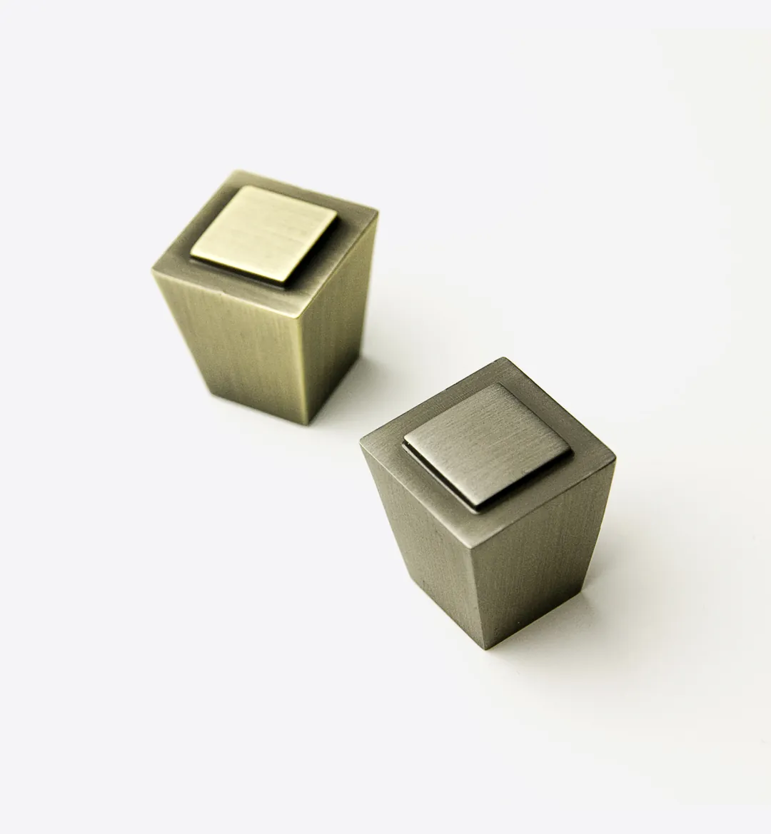 Bouton meuble Tino
